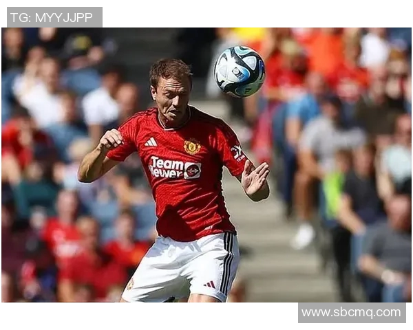 范德贝克在曼联的挣扎与迷失之路：从希望到失落的职业生涯反思