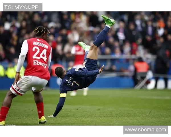 法甲巴黎圣日耳曼队新赛季壮志凌云，冠军呼之欲出