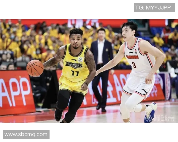 昆汀-皮特森获得CBA最佳新秀奖,年轻力量引领篮球新时代 昆汀-皮特森获得CBA最佳新秀奖,年轻力量引领篮球新时代